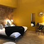 Du Cygne Hotel 3*