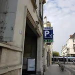 Du Cygne Hotel