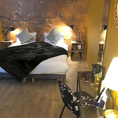 Du Cygne 3*