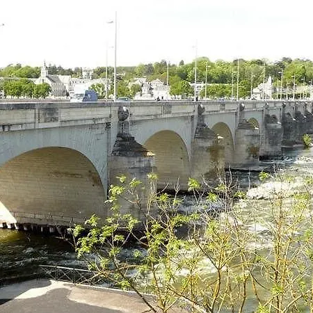 Du Cygne Tours