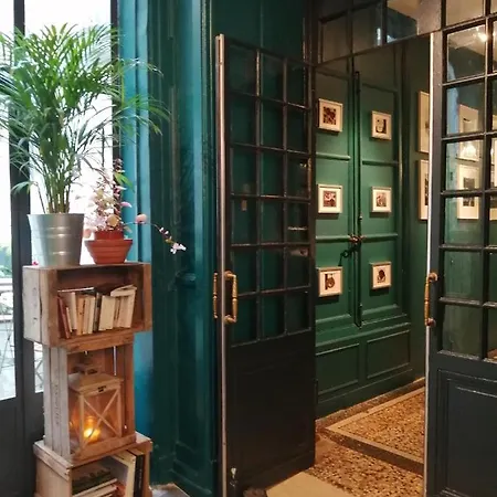 Du Cygne Hotel