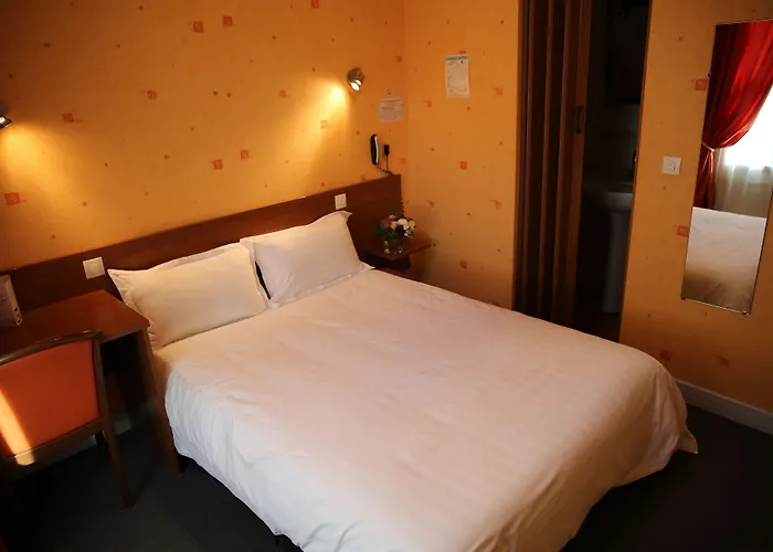 Hotel Du Cygne Tours Hotel Tours