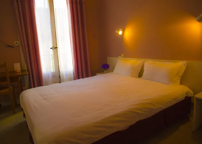 Hotel Du Cygne Tours Hotel 3*