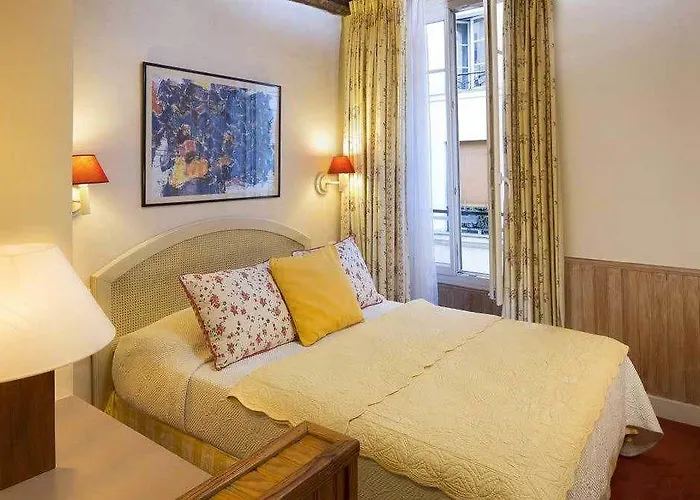 Hotel Du Cygne Tours Hotel 3*